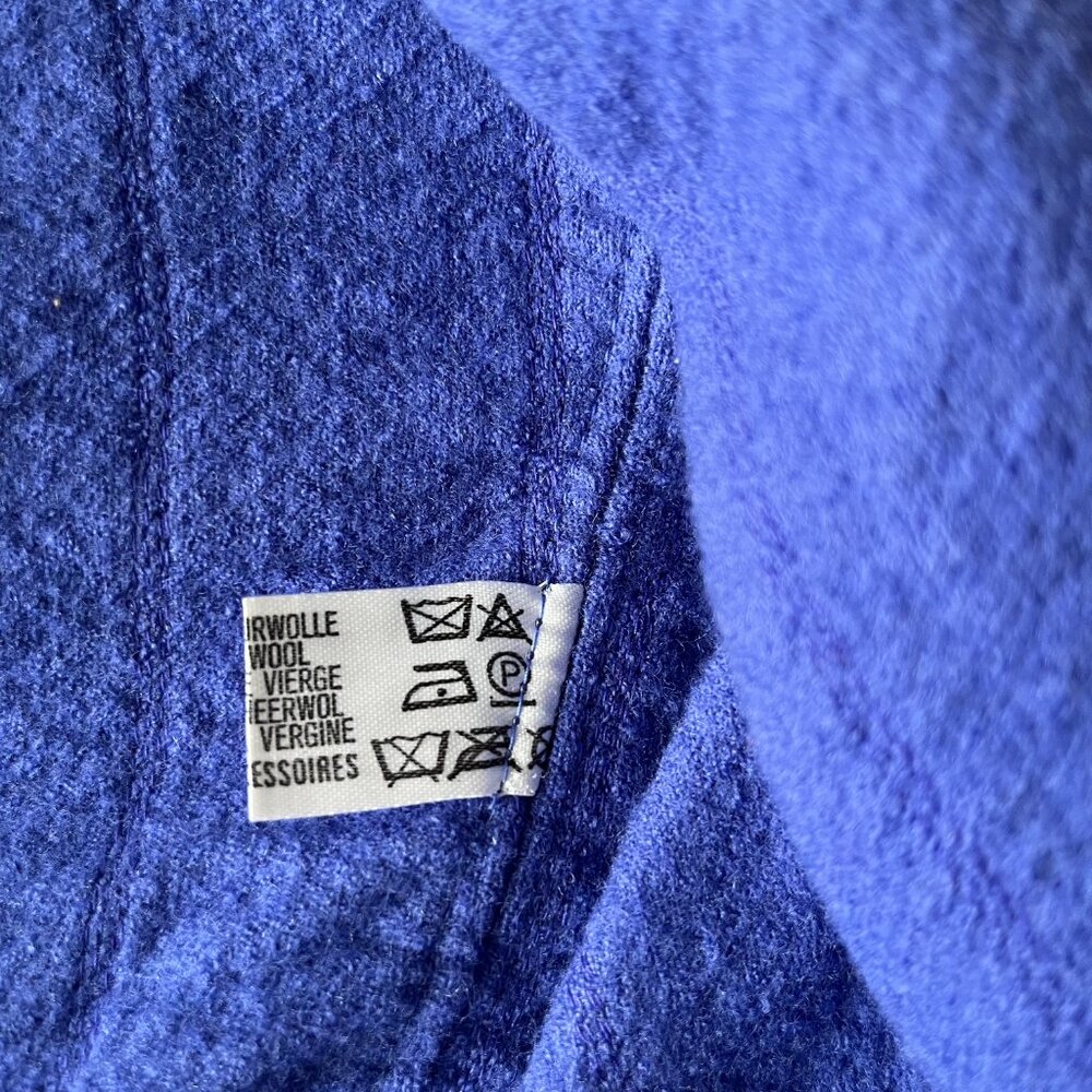 Vintage 90s Louis Feraud Paris 100% Virgin Wool Lapis Lavendar Jacket - Picture 6 of 10